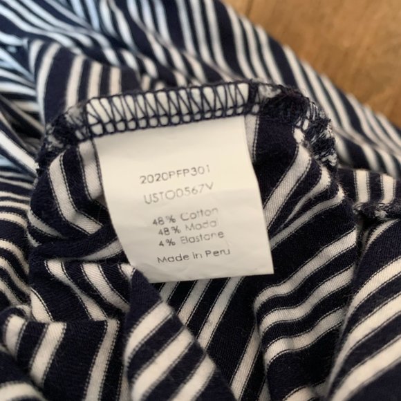 Universal Standard Ashley Cap Sleeve T - Picture 7 of 10